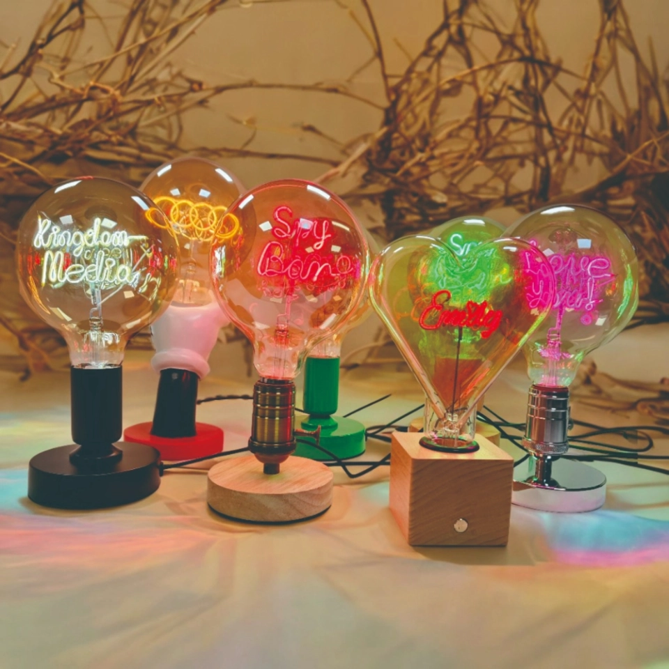 个性化定制蓝色灯光字母灯泡-高款黑色金属底座创意台灯 (6) 个性化定制蓝色灯光字母灯泡-高款黑色金属底座创意台灯 (6)