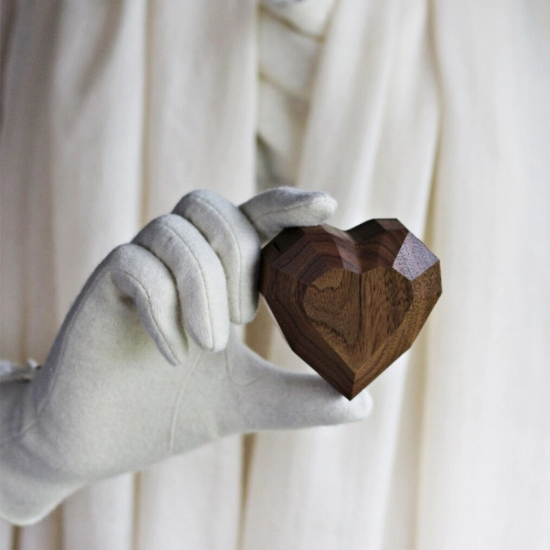 自定义刻字木质爱心旋转戒指盒-二氧化碳激光雕刻-木色 (7)